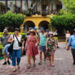 Recibe Mazatlán a más de 3,600 cruceristas este lunes.