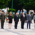 Conmemoran con acto cívico el aniversario 143 del natalicio del General Ángel Flores.