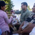 SEBIDES lleva ayuda humanitaria a comunidades indígenas; se beneficia a más de 50 familias en El Palmar de los Ceballos